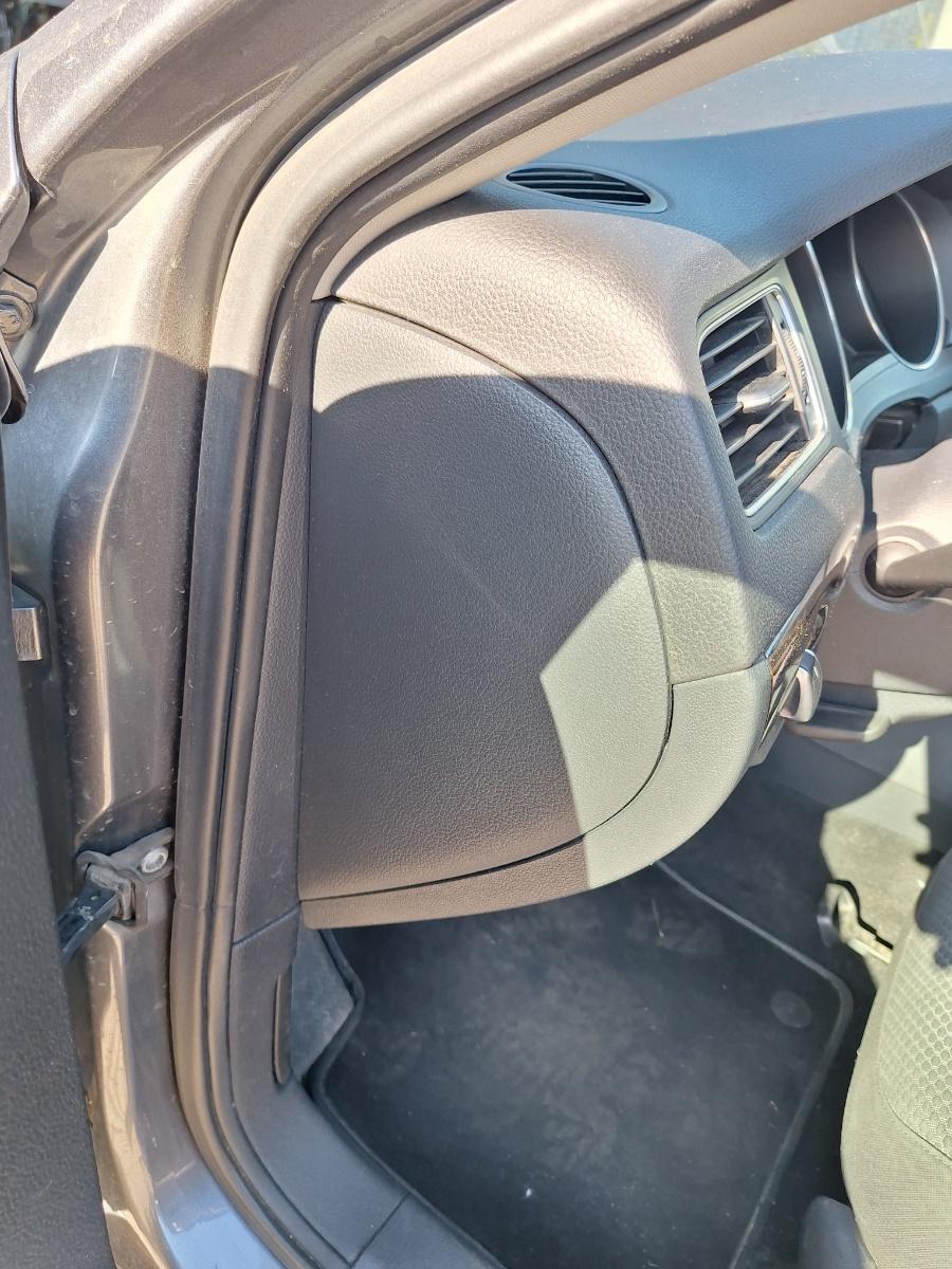 Ornament capat lateral panou de bord stanga VOLKSWAGEN JETTA VI 162/163 2010 - 2018 2.0 TDI CLCA, CUUA