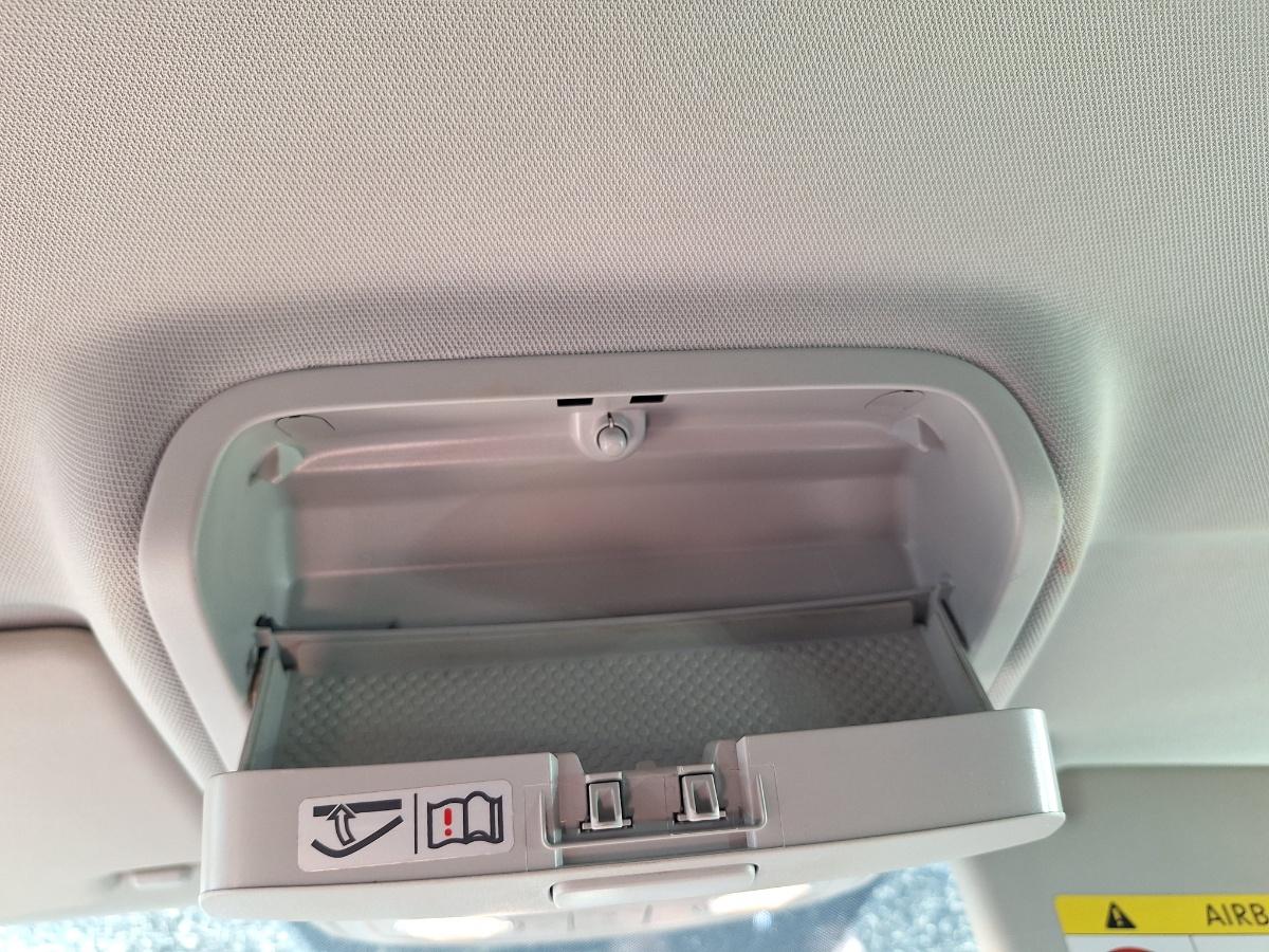 Suport auto ochelari de soare VOLKSWAGEN JETTA VI 162/163 2010 - 2018 2.0 TDI CLCA, CUUA