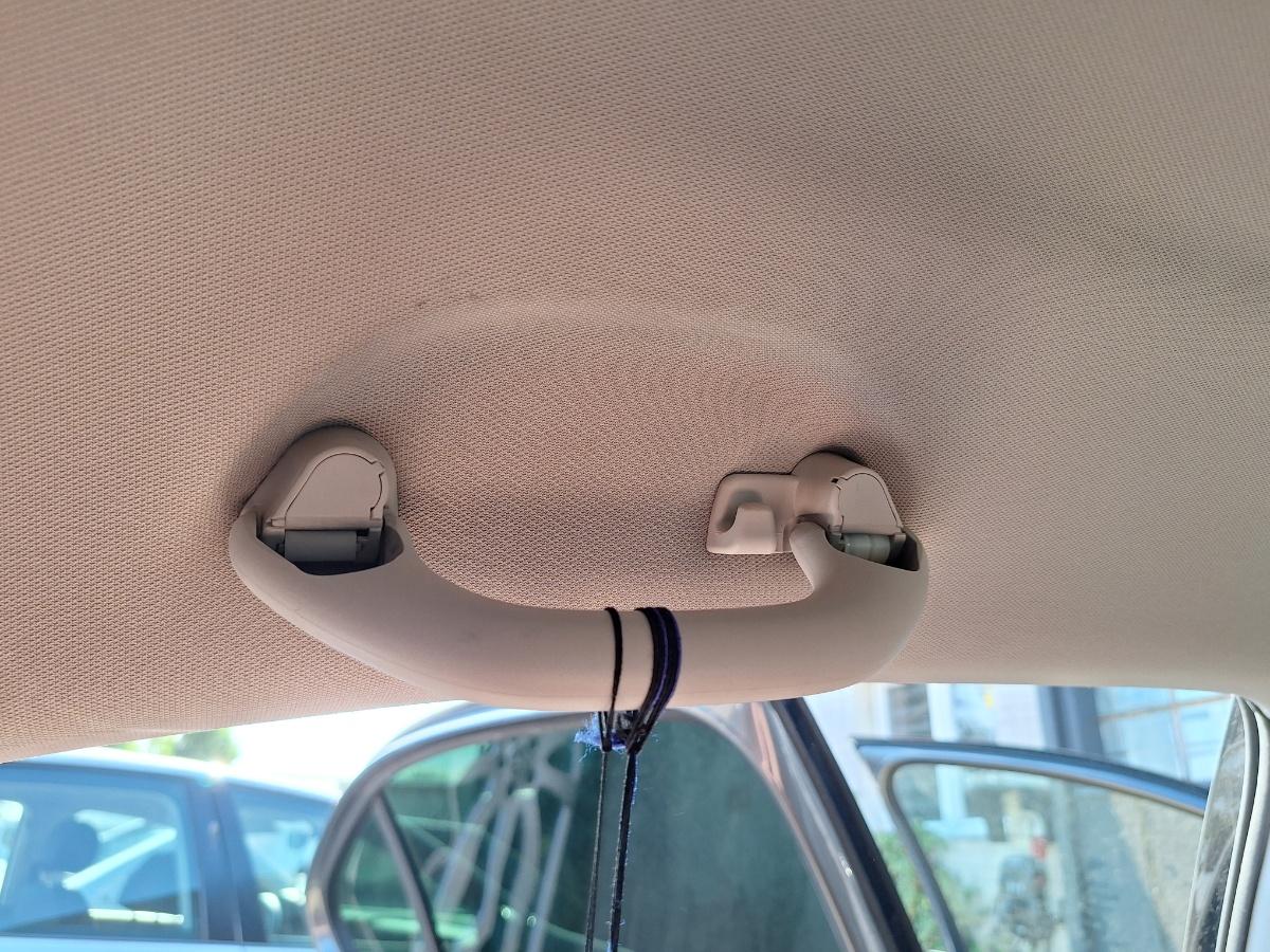Maner de sustinere plafon spate stanga VOLKSWAGEN JETTA VI 162/163 2010 - 2018 2.0 TDI CLCA, CUUA