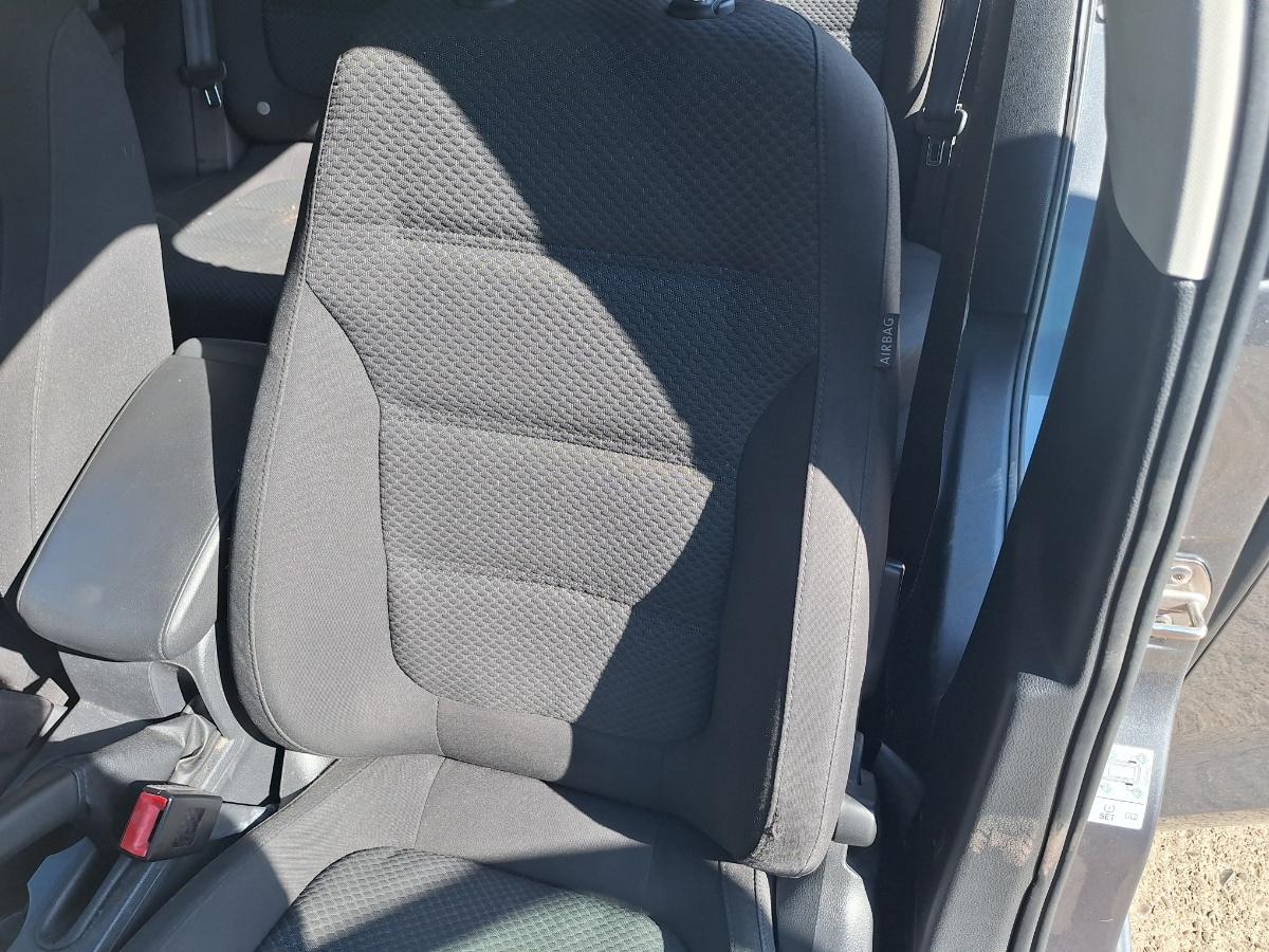 Scaun fata sofer stanga cu incalzire VOLKSWAGEN JETTA VI 162/163 2010 - 2018 2.0 TDI CLCA, CUUA