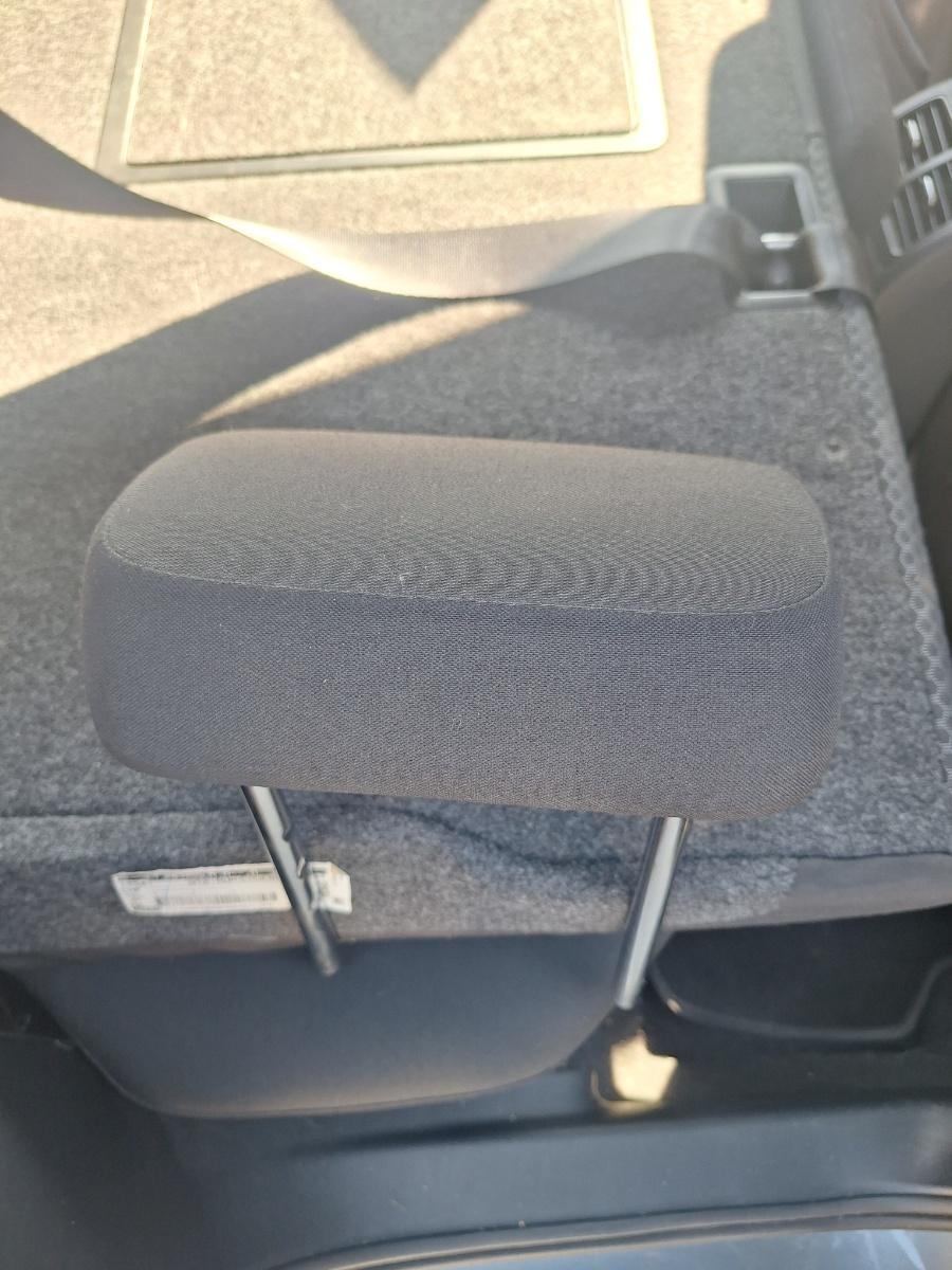 Tetiera bancheta spate dreapta VOLKSWAGEN JETTA VI 162/163 2010 - 2018 2.0 TDI CLCA, CUUA