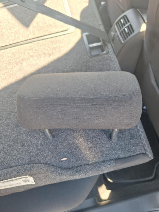 Tetiera bancheta spate mijloc VOLKSWAGEN JETTA VI 162/163 2010 - 2018 2.0 TDI CLCA, CUUA