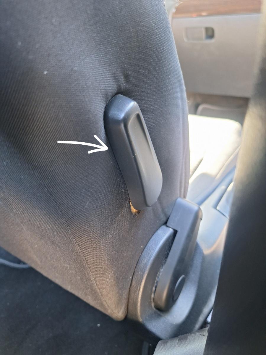 Maneta de reglare a suportului lombar dreapta VOLKSWAGEN JETTA VI 162/163 2010 - 2018 2.0 TDI CLCA, CUUA 5C6881236