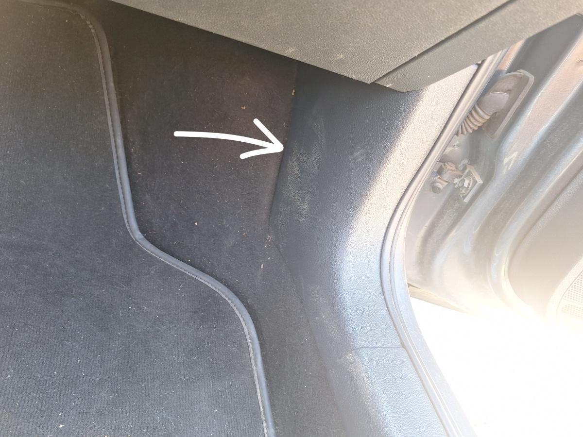 Ornament capat lateral panou de bord dreapta VOLKSWAGEN JETTA VI 162/163 2010 - 2018 2.0 TDI CLCA, CUUA