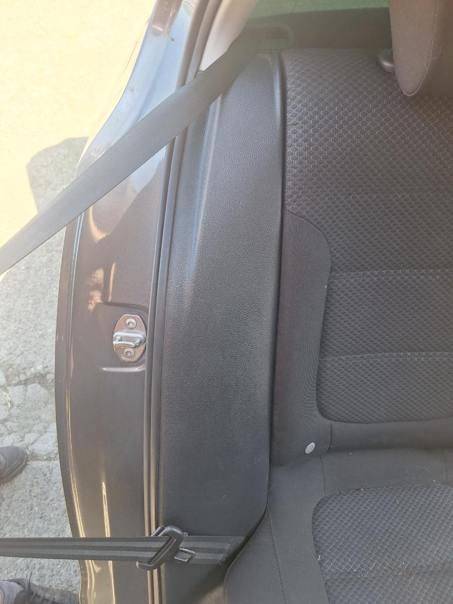 Ornament inferior lateral banchetă spate VOLKSWAGEN JETTA VI 162/163 2018 2.0 TDI CUUA 81KW|110HP 2018