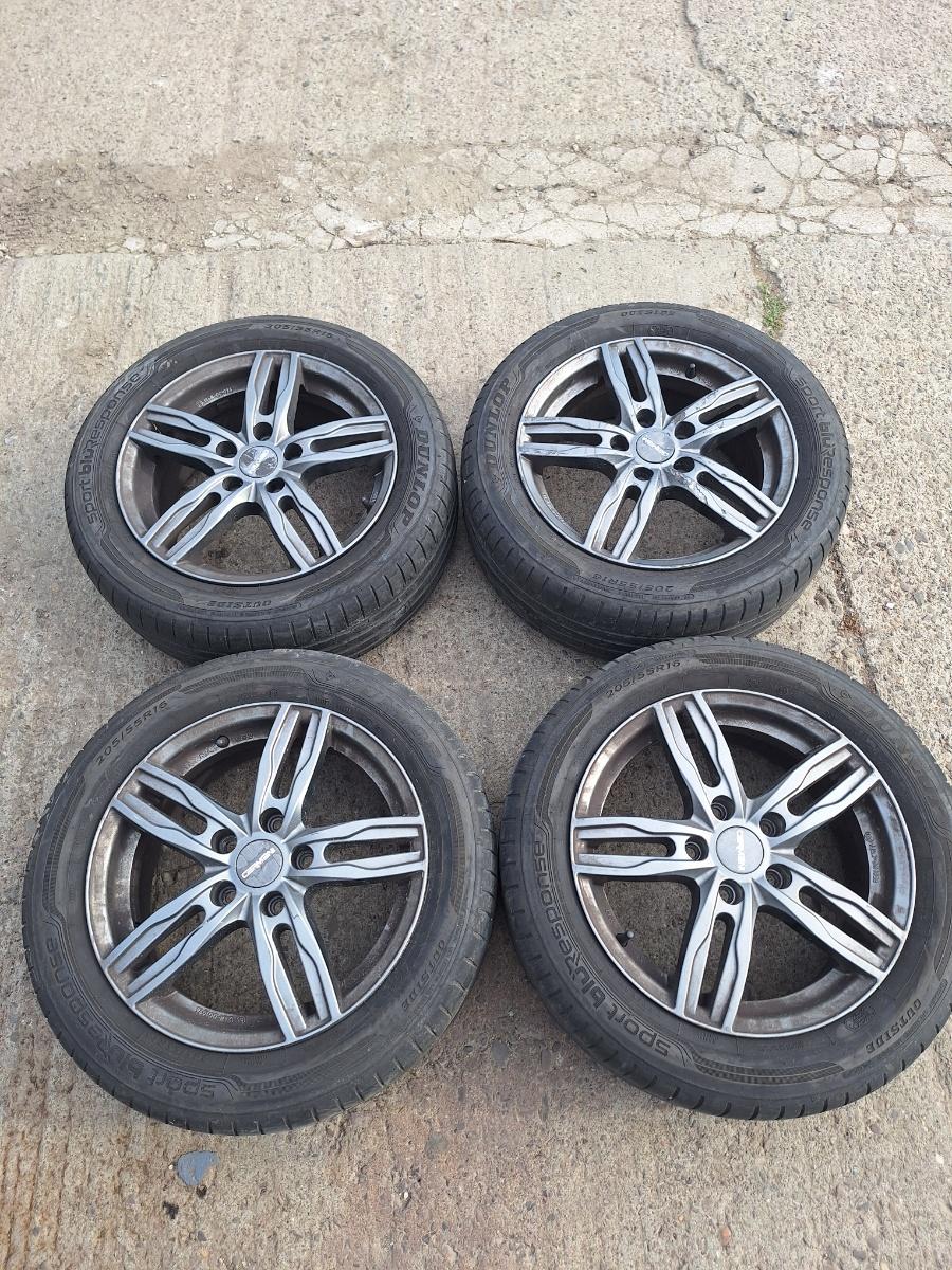 Jante de aliaj cu cauciucuri de vara Dunlop R16 VOLKSWAGEN JETTA VI 2017 Carmani DTM595656 PCD 5X112