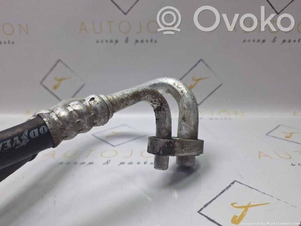Conducta/furtun aer conditionat (A/C) OPEL CORSA C F08, F68, X01 2000 - 2009 1.2 Z 12 XE 24455875