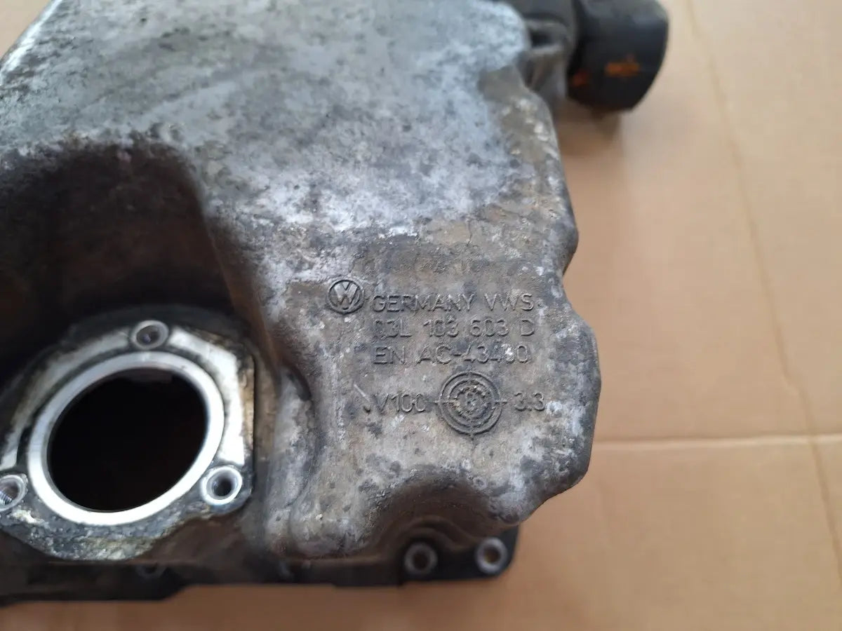 Baie de ulei AUDI A4 IV Avant 8K5, B8 2007 - 2015 2.0 TDI CAGA, CJCA, CMEA, CMFA 03L103603D