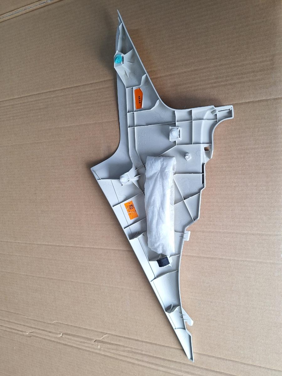 Ornament stalp (D) (superior) dreapta TOYOTA COROLLA _E21_ 2018 -> 1.8 Hybrid 2ZR-FXE 304382-304530