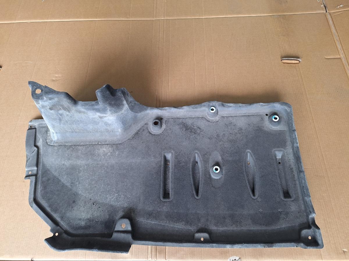 Scut de protectie sub caroserie portbagaj TOYOTA COROLLA _E21_ 2018 -> 1.8 Hybrid 2ZR-FXE 58399-02200 5839902200