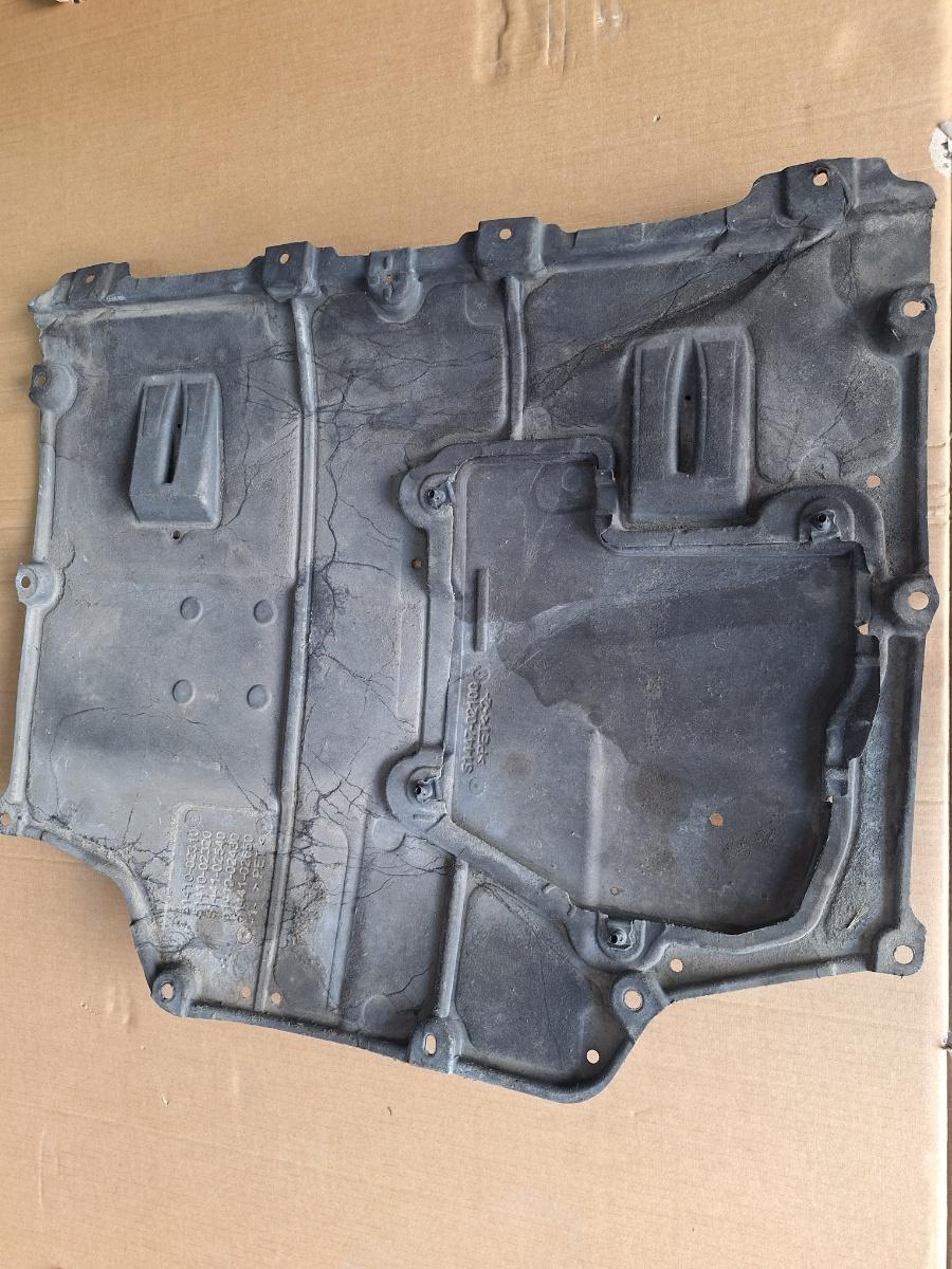 Scut de protectie motor TOYOTA COROLLA _E21_ 2018 -> 1.8 Hybrid 2ZR-FXE 51410-02310