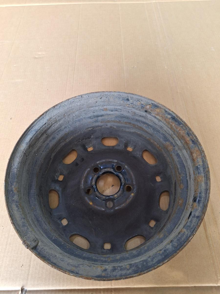 Janta din otel R14 SKODA FABIA Combi 6Y5 2000 - 2007 1.2 AZQ, BME, SKODA FABIA II 542 2006 - 2014 1.2 BBM, CHFA 5Jx14H2 ET35 6Q0601027R