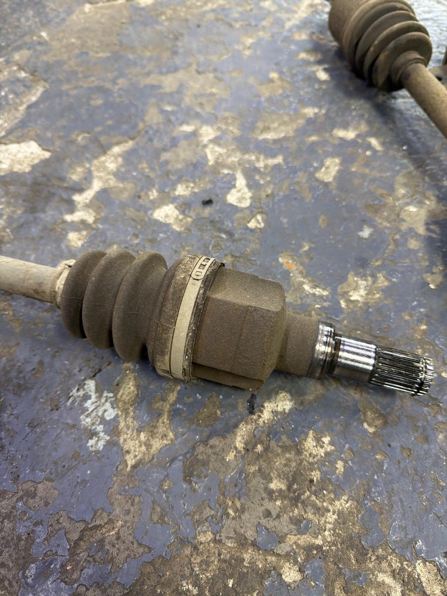 Planetara dreapta SUZUKI ALTO FF 2004 - 2009 1.1 F10D, F10DN 44101M79FCO
