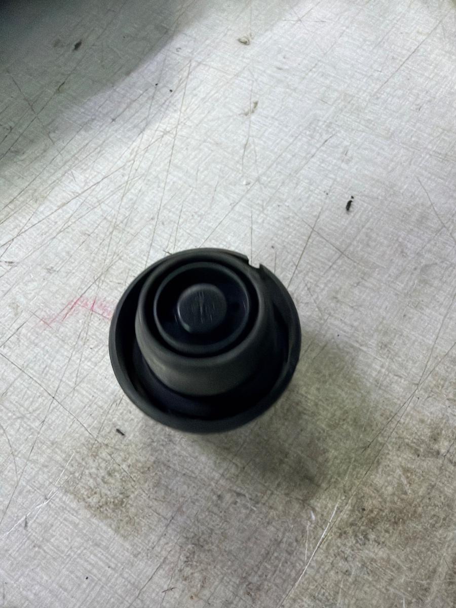 Capac rezervor combustibil AUDI A3 8L1 1996 - 2006, SKODA KAMIQ [ 2018 -> ] 1.5 TSI ACT EVO DPCA VAG 1H0201553B