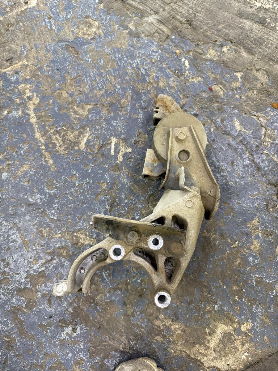 Suport tampon motor spate SUZUKI ALTO FF 2004 - 2009 1.1 F10D, F10DN