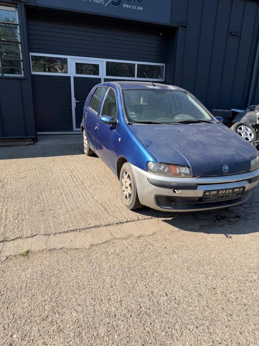 Dezmembrez FIAT PUNTO 188_ 2002 1.2 Bipower 188 A4.000 44KW|60HP