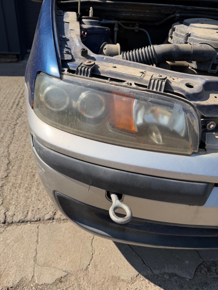 Far dreapta FIAT PUNTO 188_ 1999 - 2012 1.2 Bipower 188 A4.000