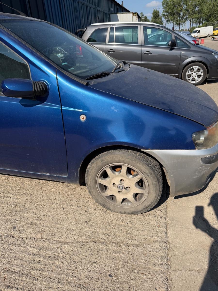 Aripa fata dreapta FIAT PUNTO 188_ 1999 - 2012 1.2 Bipower 188 A4.000