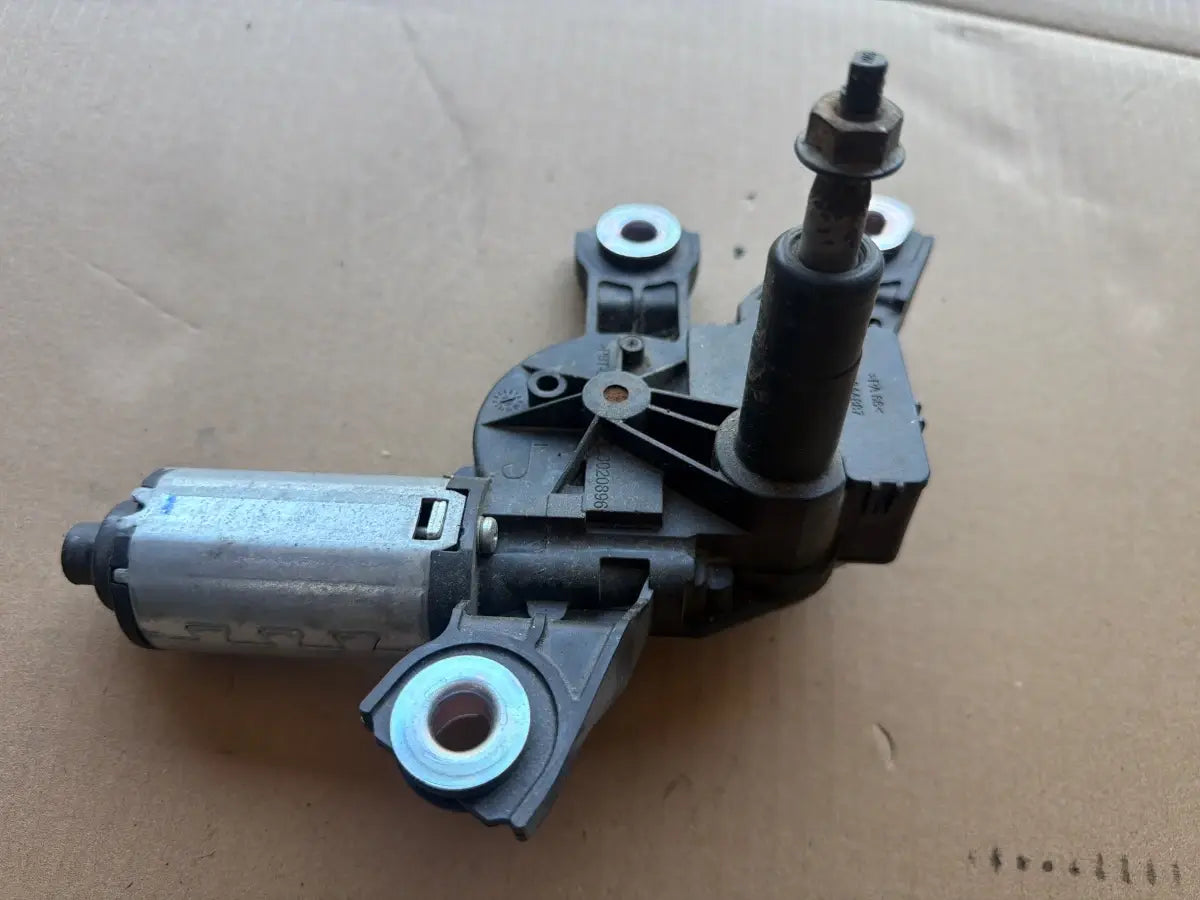 Mecanism stergator luneta VOLKSWAGEN PASSAT 365 2010 - 2014 2.0 TDi BlueMotion CFFB Valeo 53032812 3C9955711B