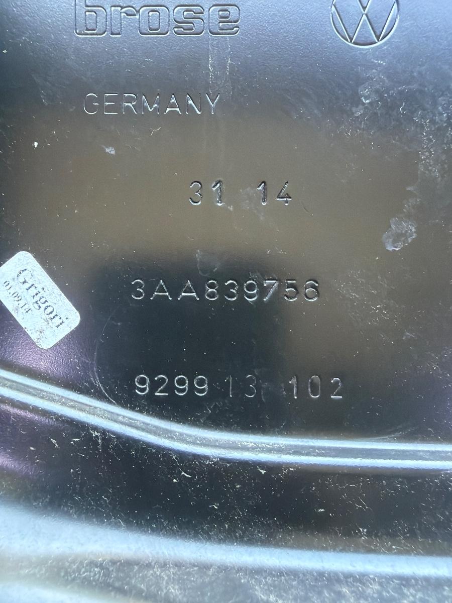 Macara geam stanga spate VOLKSWAGEN PASSAT 365 2010 - 2014 2.0 TDi BlueMotion CFFB 3AA839756