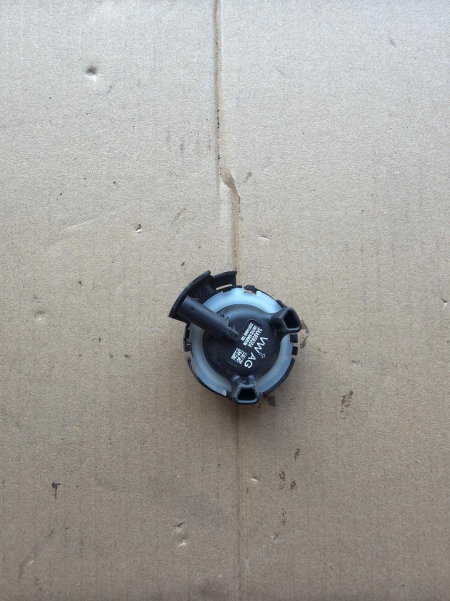 Senzor de impact airbag VOLKSWAGEN PASSAT 365 2010 - 2014 2.0 TDi BlueMotion CFFB 3AA959354