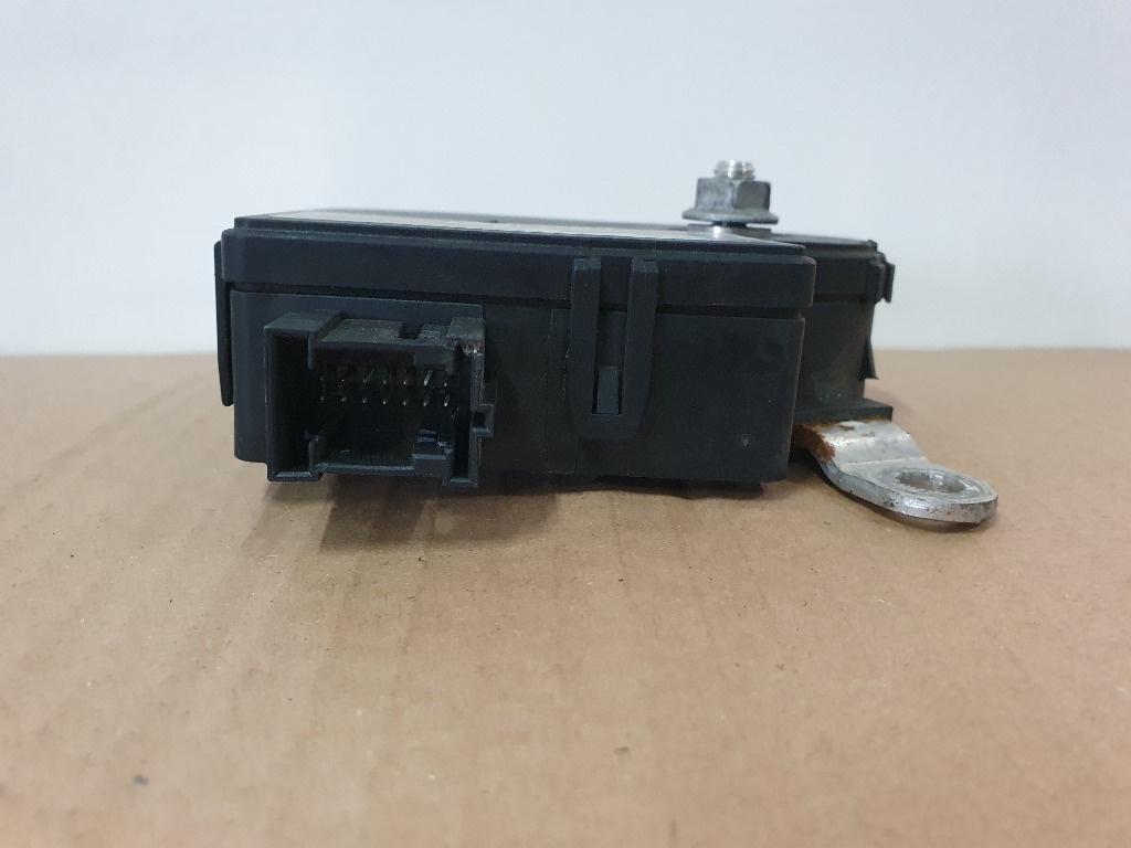 Calculator baterie AUDI A6/S6 III Saloon 4F2, C6 2004 - 2011 BOSCH 0199000013 4F0915181A