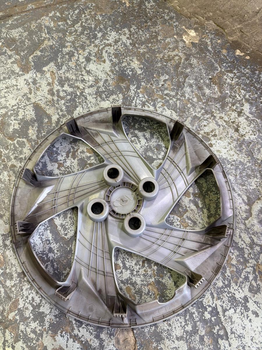 Capac roata original stanga fata HYUNDAI i20 [ 2020 -> ] 52970-Q0100 52970Q0100