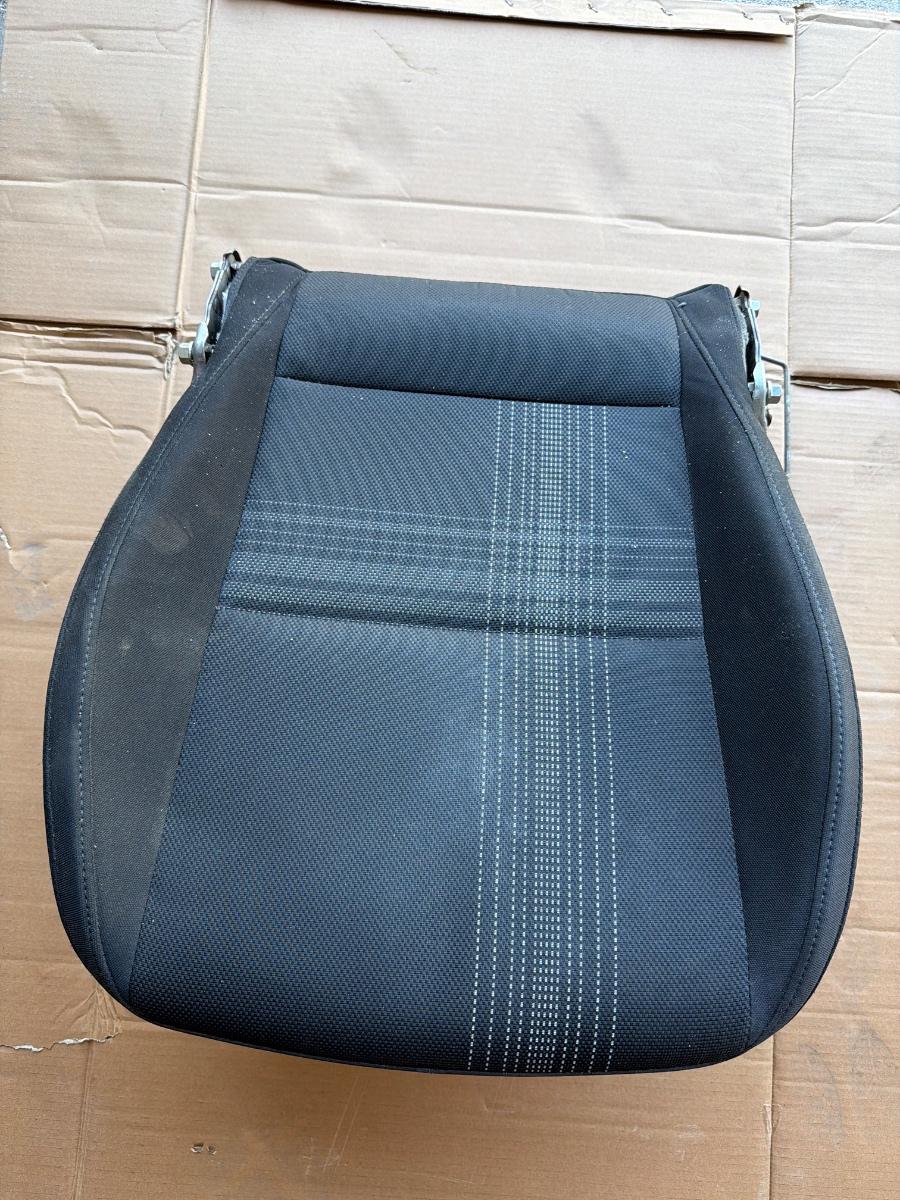 Baza consola scaun sofer stanga HYUNDAI i20 [ 2020 -> ] 88160Q0010B6T