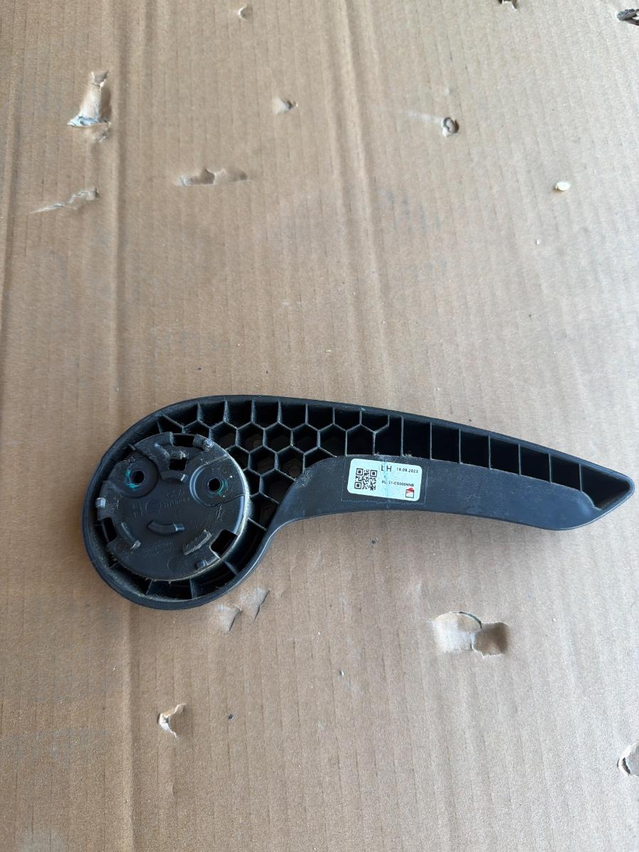 Maner reglaj scaun stanga fata HYUNDAI i20 [ 2020 -> ] 88021-C8000 NNB 88021C8000NNB