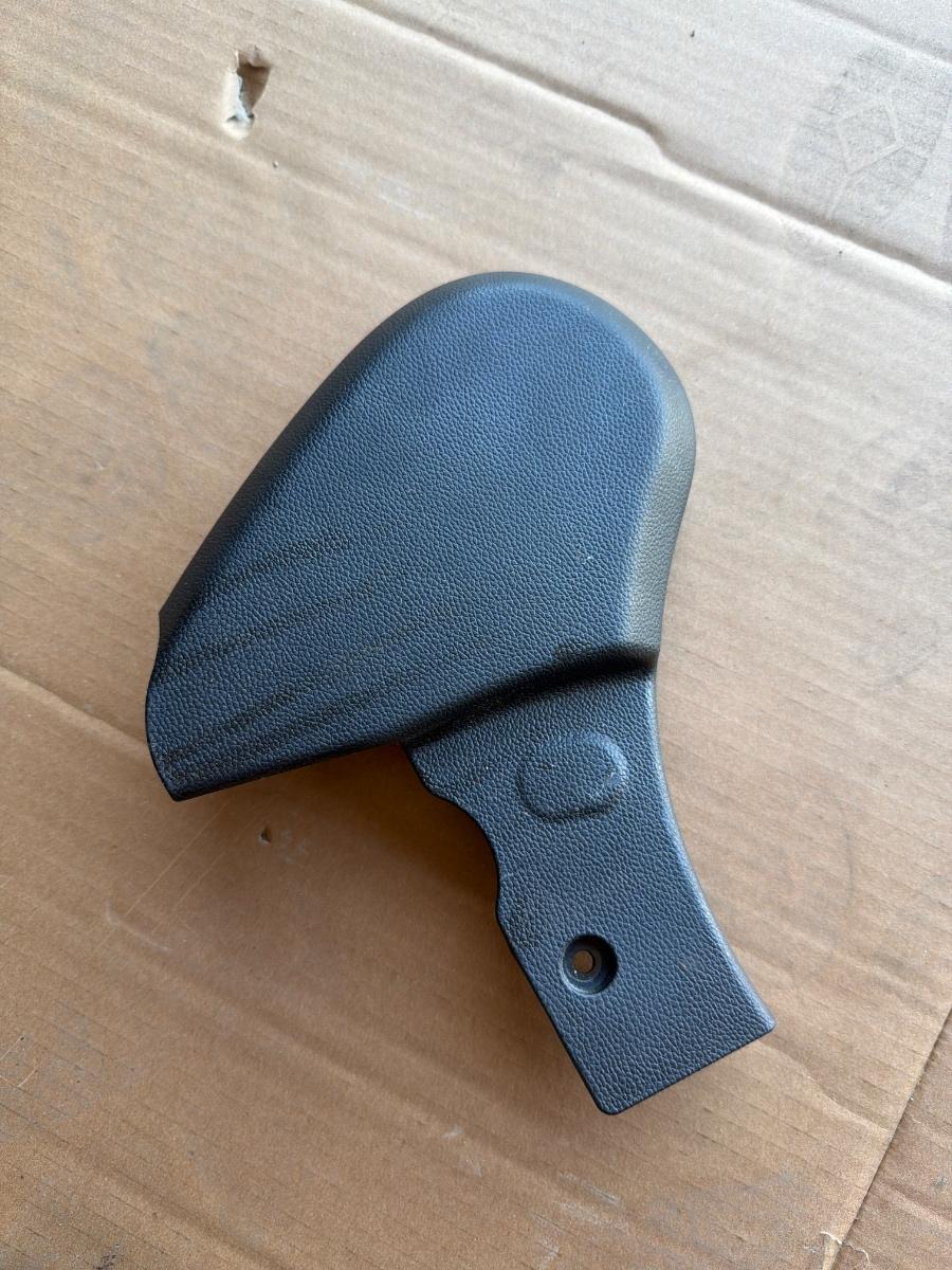 Ornament scaun stanga fata HYUNDAI i20 [ 2020 -> ] 88905-C8000NNB 88905C8000NNB