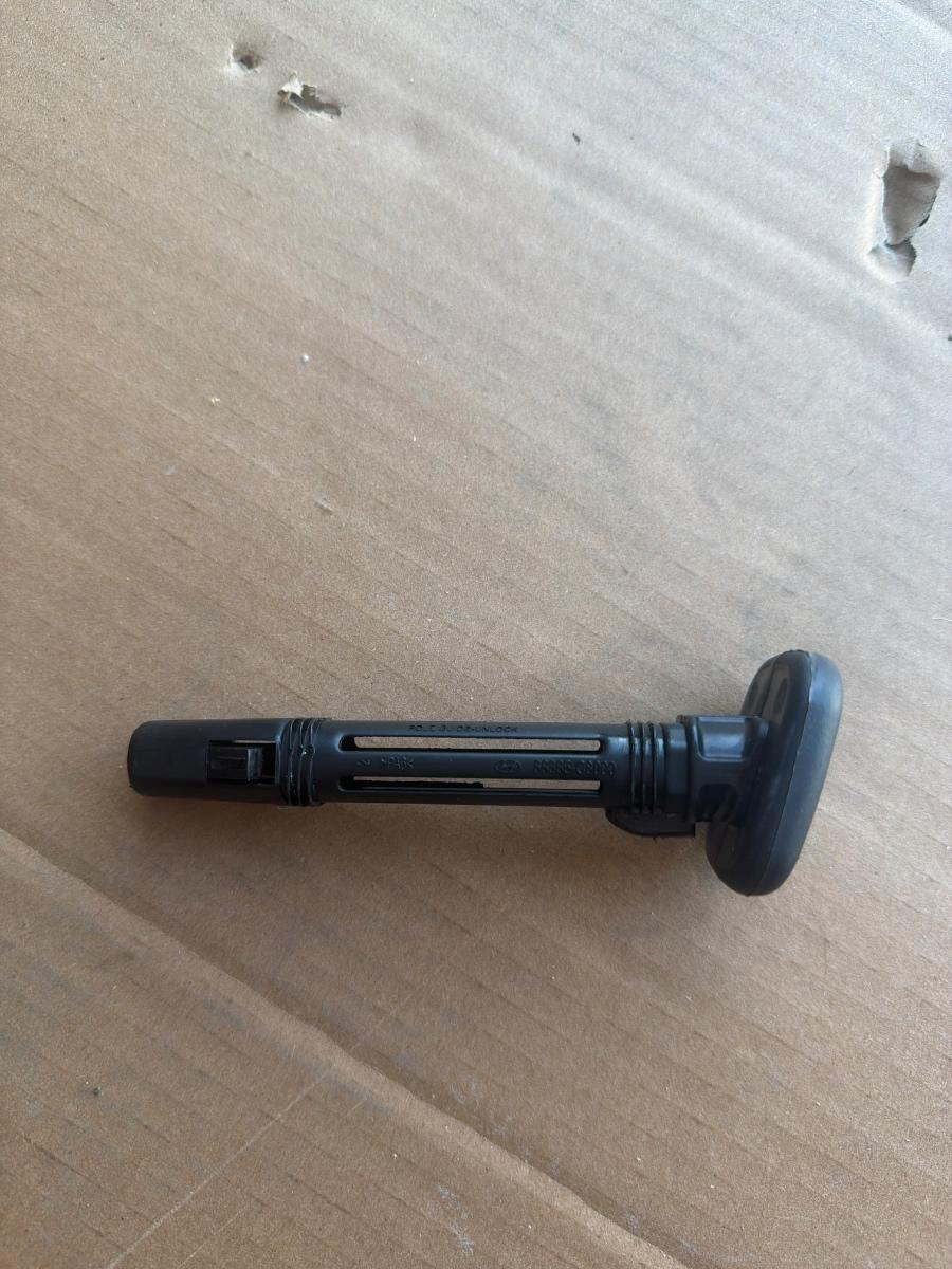 Suport tetiera scaun fata stanga HYUNDAI i20 [ 2020 -> ] 88385-C8000 88385C8000