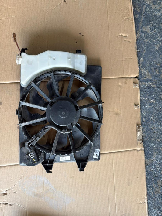 Ventilator electric radiator HYUNDAI i20 [ 2020 -> ] 25304-Q0010 25304Q0010