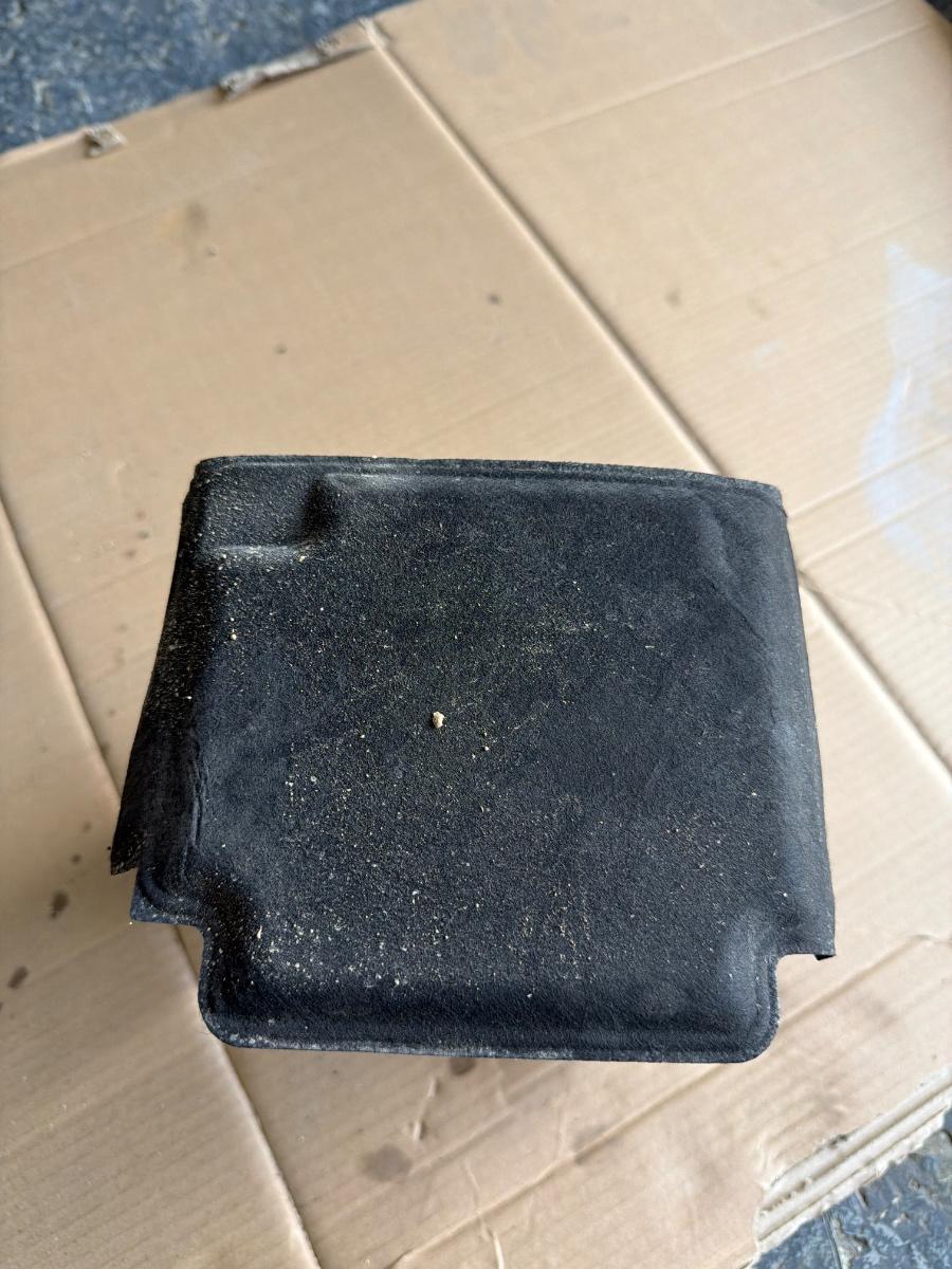Protectie termica tavita baterie HYUNDAI i20 [ 2020 -> ] 37112-Q0000 37112Q0000