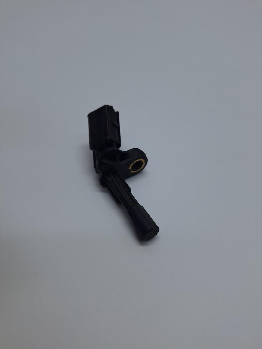 Senzor viteza roata frana ABS stanga spate VOLKSWAGEN GOLF V 1K1 2003 - 2009 1.9 TDI BKC, BLS, BXE 1K0927807