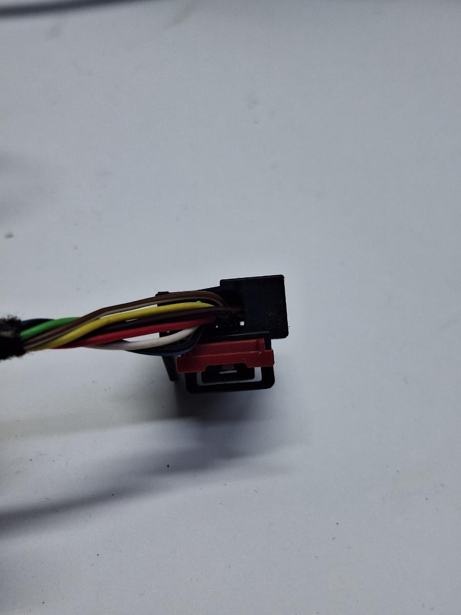 Oglinda laterala electrica dreapta VOLKSWAGEN PASSAT 365 2010 - 2014 2.0 TDi BlueMotion CFFB 3C0857934A