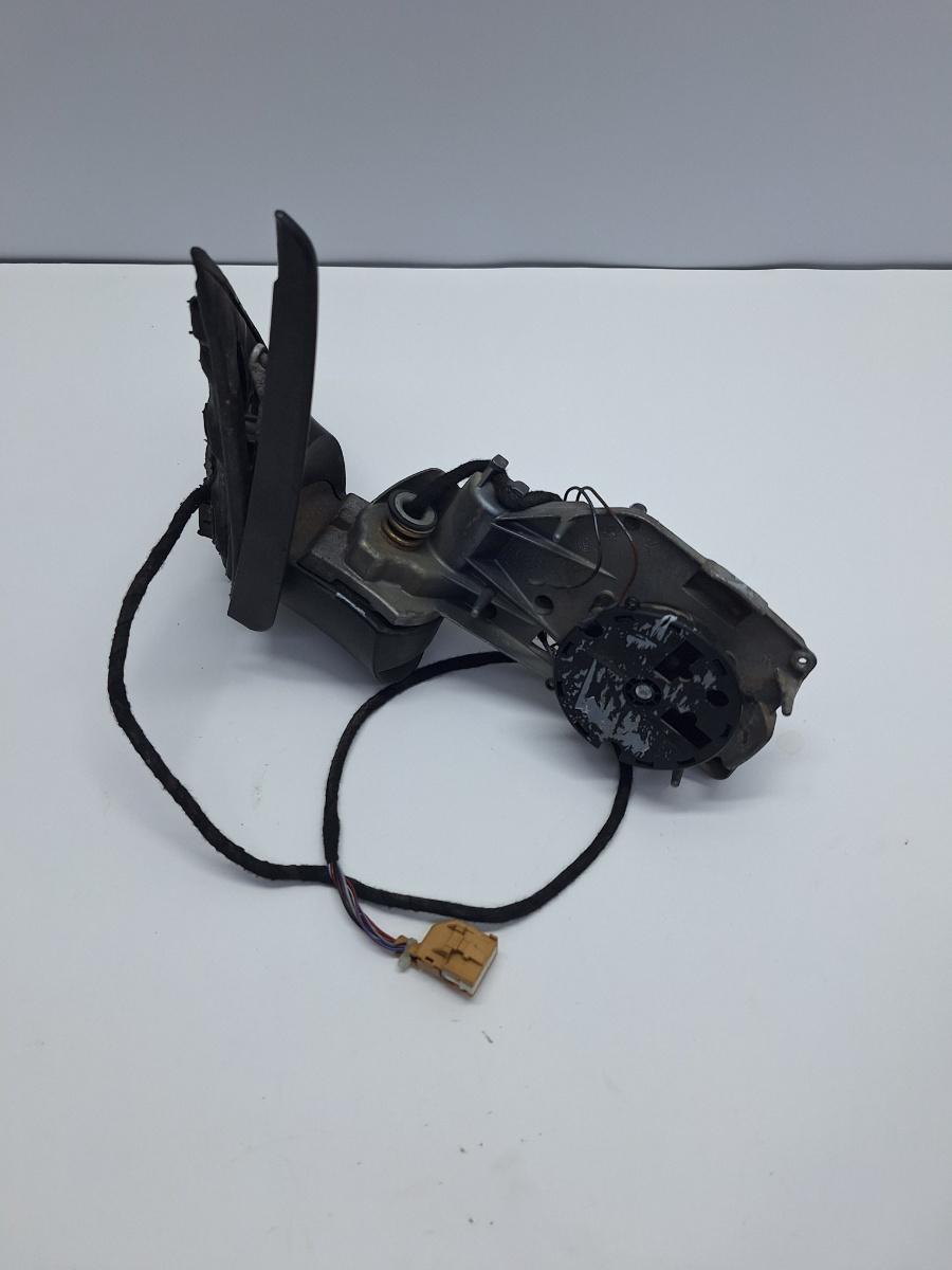 Piese oglinda laterala portiera fata dreapta VOLKSWAGEN TOUAREG 7LA, 7L6, 7L7 2002 - 2013 2.5 R5 TDI BAC, BPE 7L6857508DA