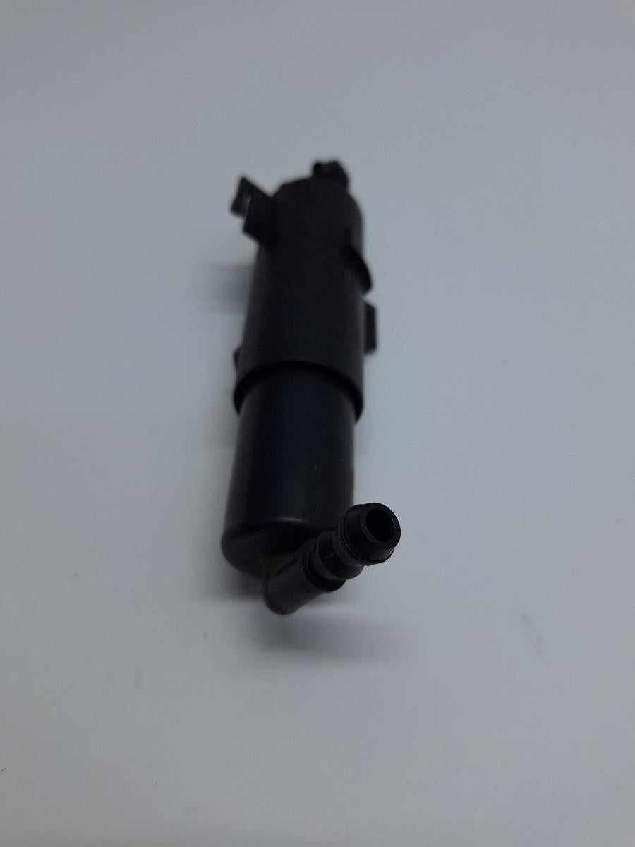 Duze spalator far dreapta AUDI A4 IV Avant 8K5, B8 2007 - 2015 2.0 TDI CAGA, CJCA, CMEA, CMFA 8K0955102A