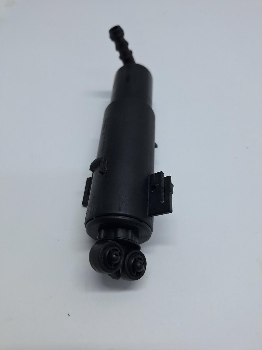 Duze spalator far dreapta AUDI A4 IV Avant 8K5, B8 2007 - 2015 2.0 TDI CAGA, CJCA, CMEA, CMFA 8K0955102A