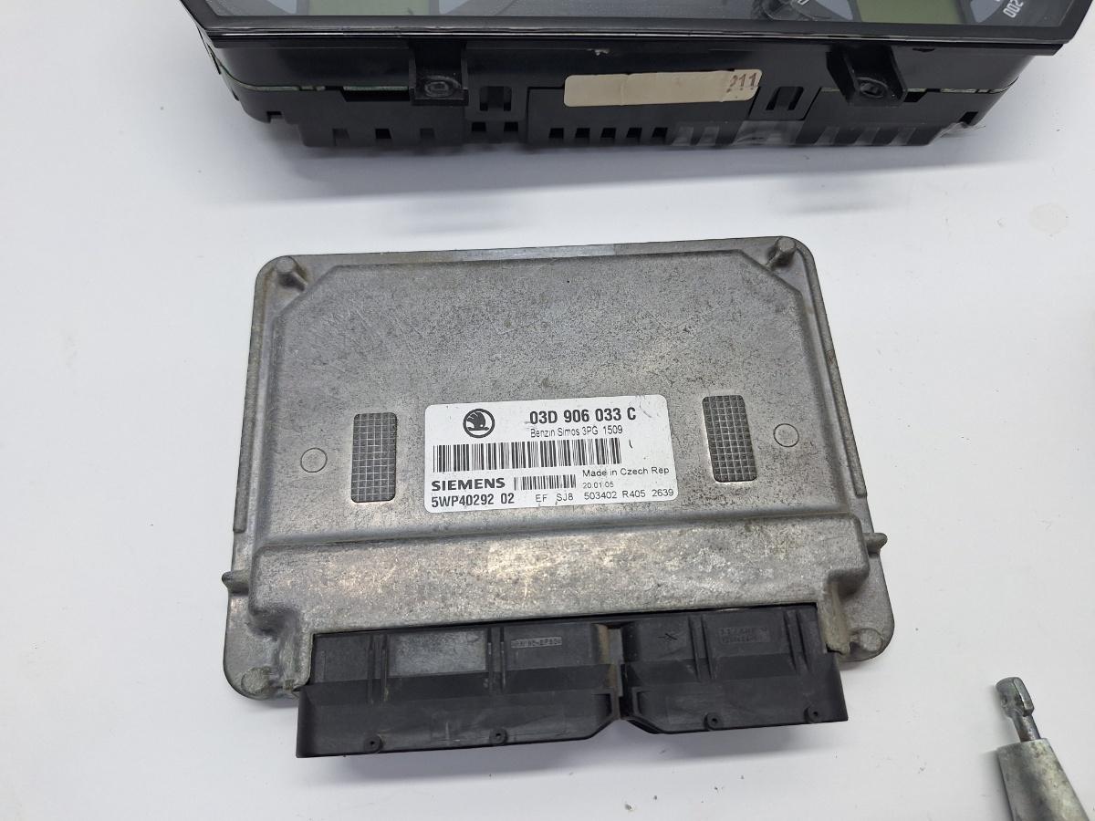 Kit de pornire cu butuci si contact SKODA FABIA 6Y2 1999 - 2008 SIEMENS 5WP4029202 03D906033C