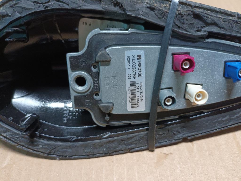Antena gps bmw e90 e91 e70 e71 x5 x6 f15 f16 f20 f21 f32 f33 f36 30000987bf 1682708 1028519