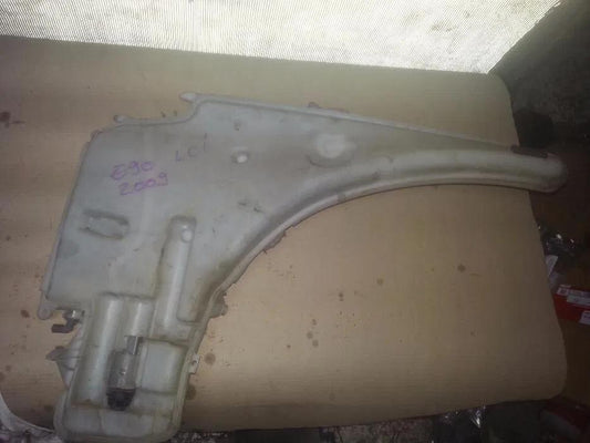 Vas lichid parbriz/stropgel bmw seria 3 e90 LCI/facelift 2009