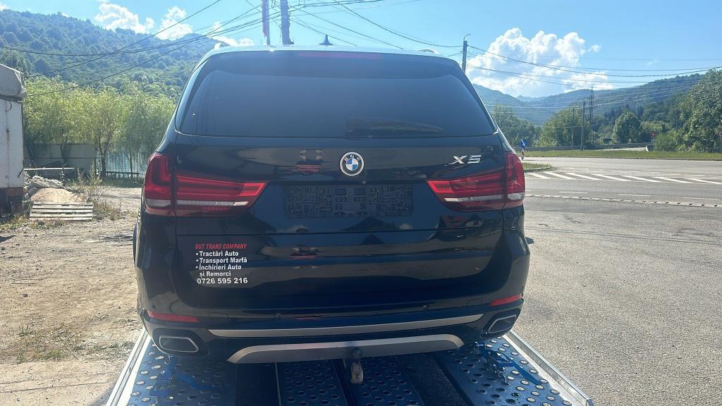 Trager BMW X5 F15 2015 SUV 3.0 d