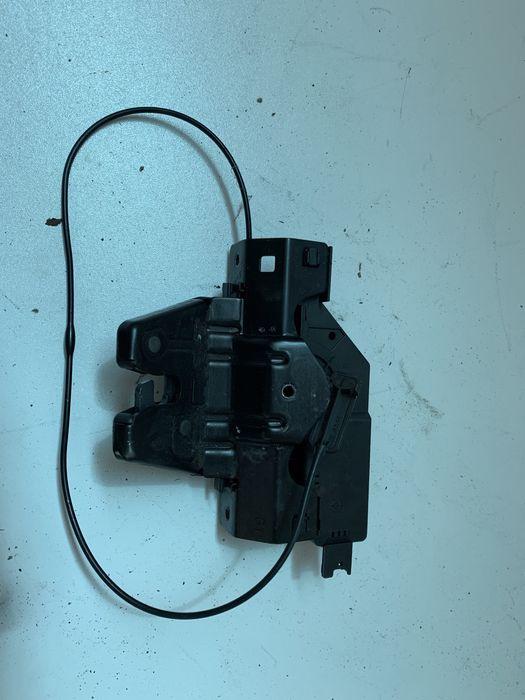 Broasca portbagaj/haion bmw seria 1 E87 E81, 04-2011, 7840617