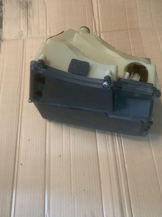 Cutie/carcasa calculator motor E60 E61 seria 5 2004-2010