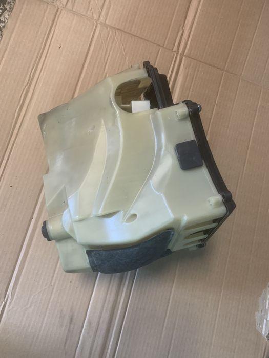Cutie/carcasa calculator motor E60 E61 seria 5 2004-2010