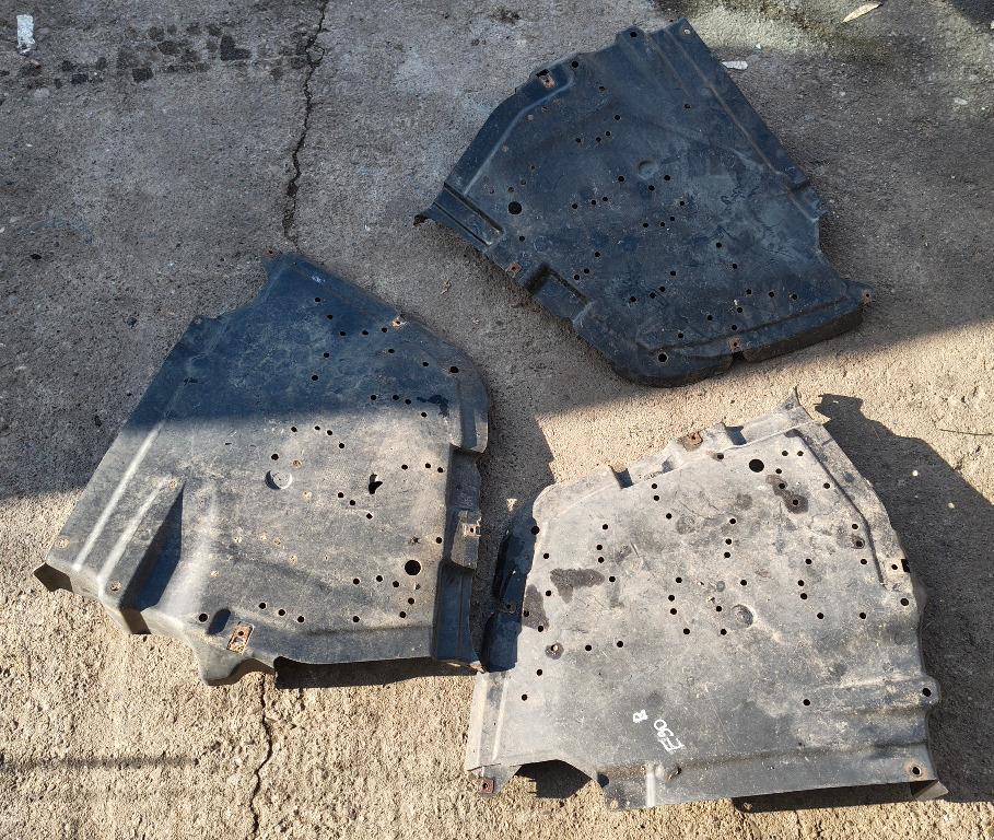 Scut bmw e91 e90 seria 3 2004-2012 51717070141 7070141 51757181652 7181652