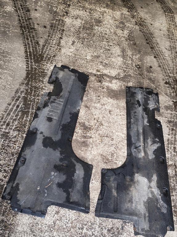 Scut stanga/dreapta bmw f10 f1 seria 5 51757207267 7207267 51757207268 7207268