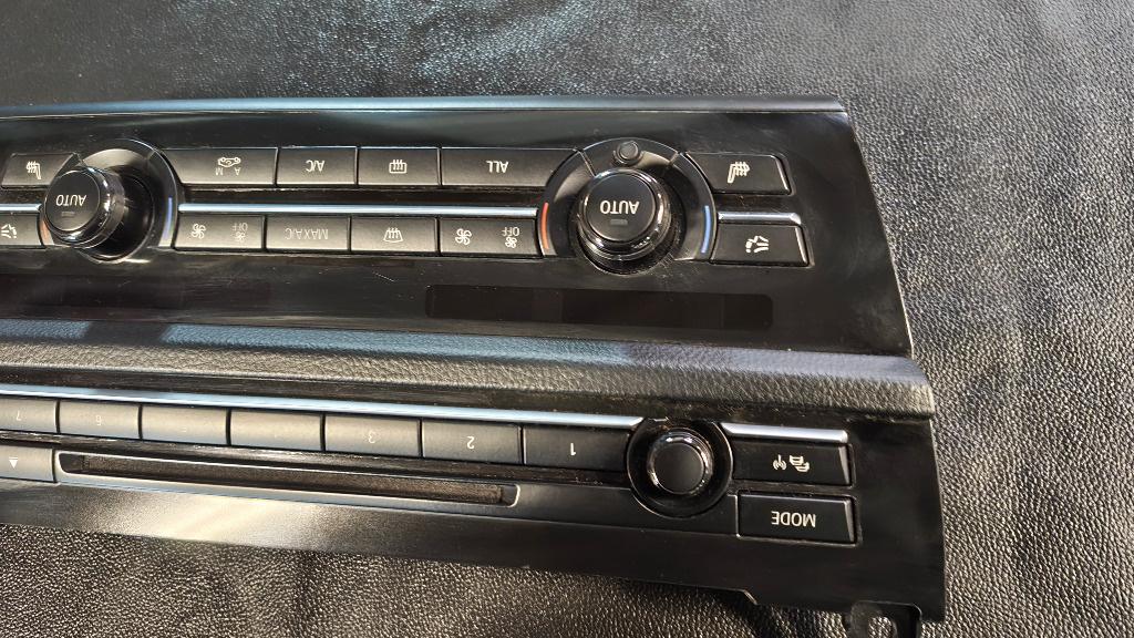 PANOU CLIMA/RADIO BMW F10 F11 Seria 5 CU INCALZIRE SCAUNE/AC 9306159 90025-640/007 0001294487 06112012