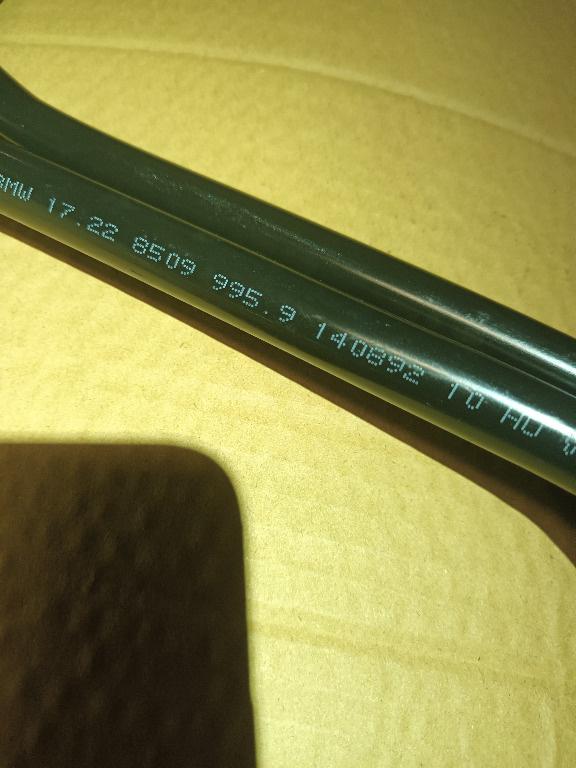 Conducta/conducta racire ulei bmw f10 f11 f30 f15 f16 f07 f01, 8509993, 3.0xd 40xd