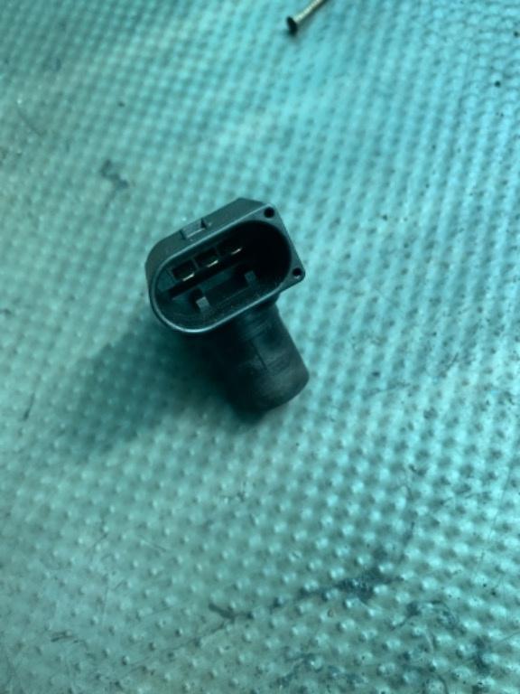 Senzor ax cu came bmw e60 7792256